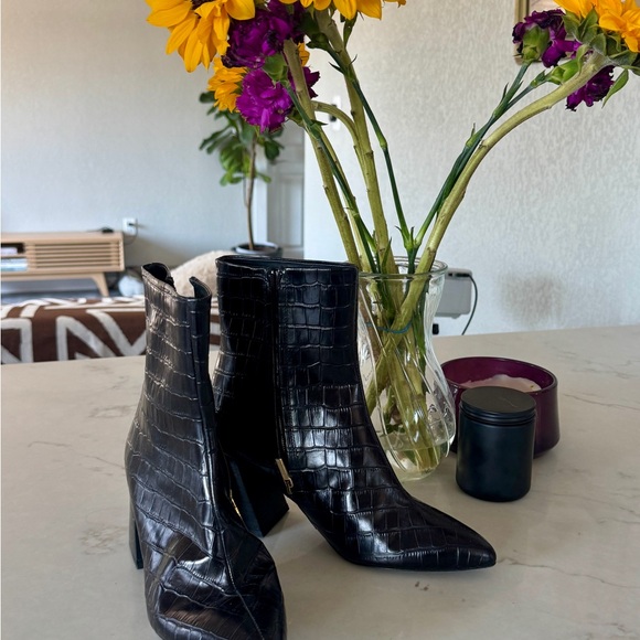 Thursday Boot Company Black Croc-Embossed Heeled Boots - Picture 1 of 5